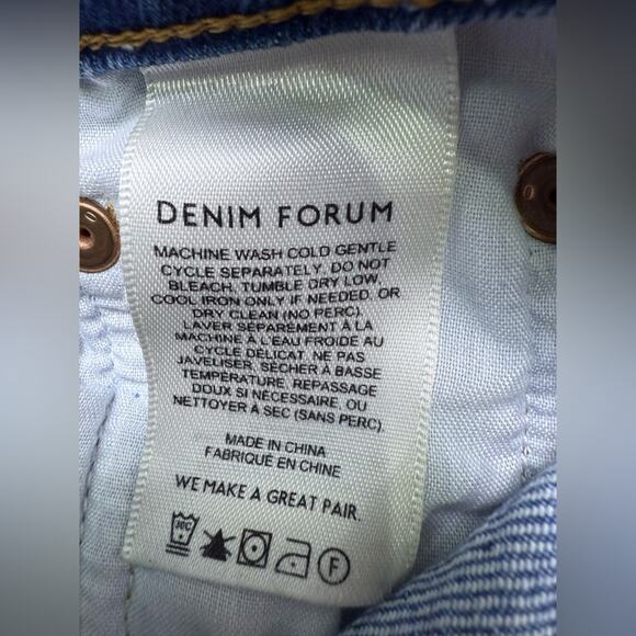 Aritzia Denim Forum The Arlo Hi-Rise Straight Distressed Jeans Size 25 - Picture 7 of 11